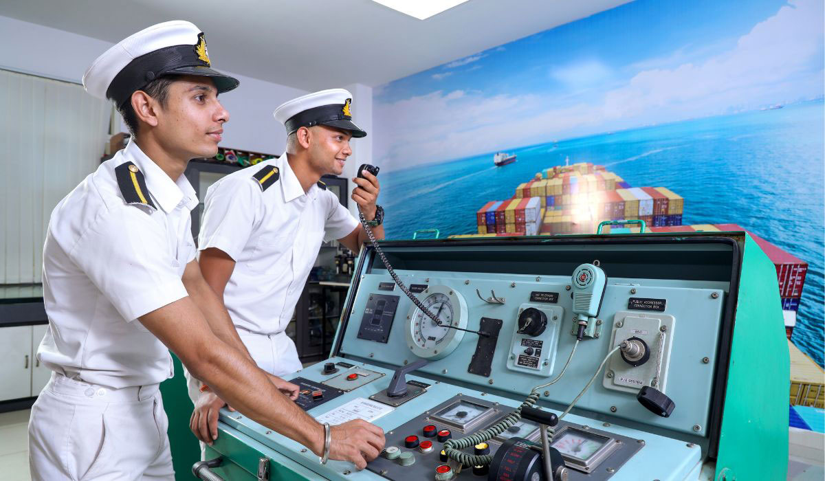 Diploma Aviation Banner Image